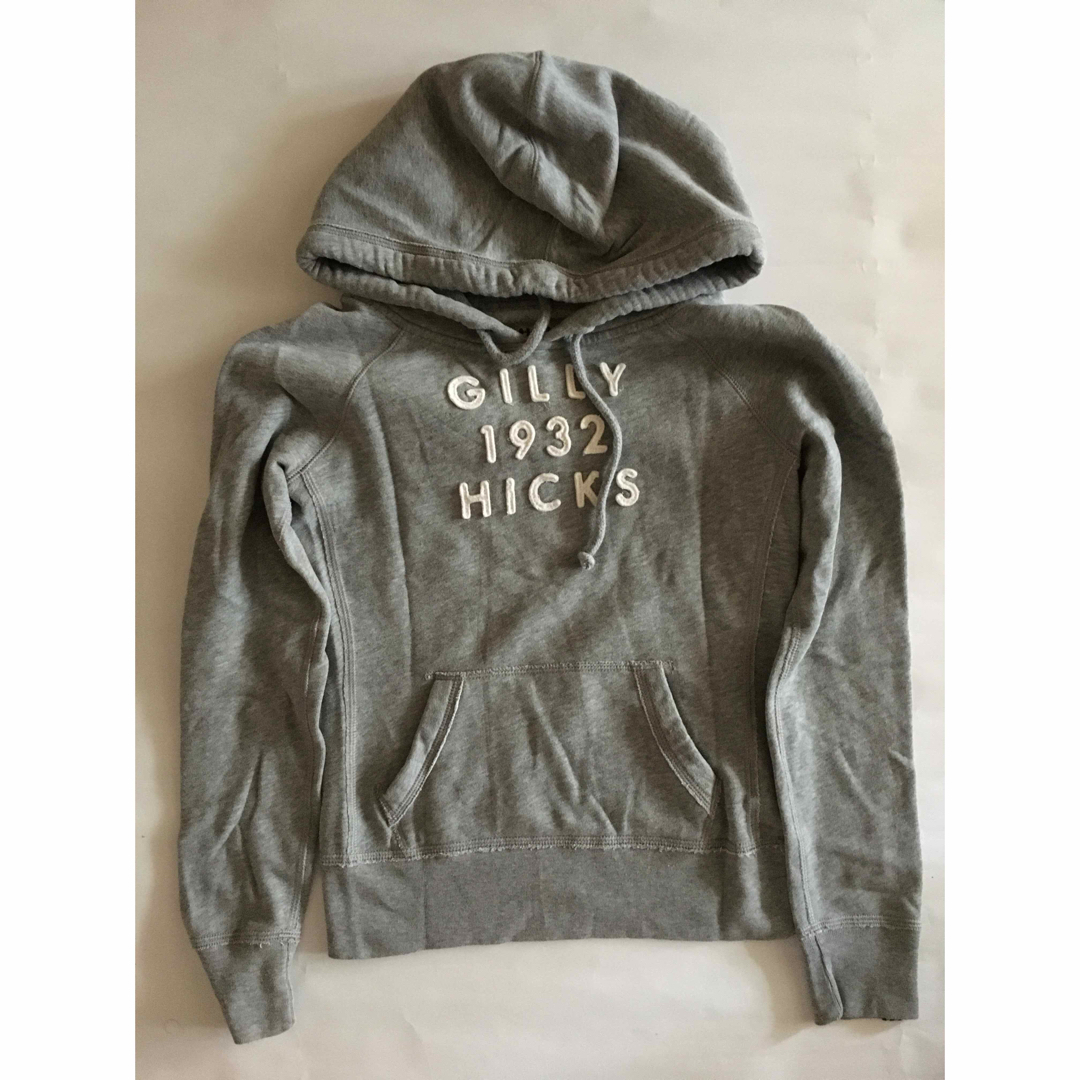 Gilly Hicks(ギリーヒックス)のギリーヒックスパーカー キッズ/ベビー/マタニティのキッズ服女の子用(90cm~)(ジャケット/上着)の商品写真