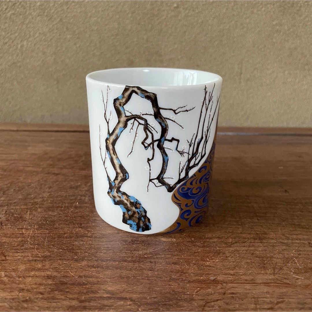 九谷焼 マグカップ「白粒唐草鉄仙」新品・未使用