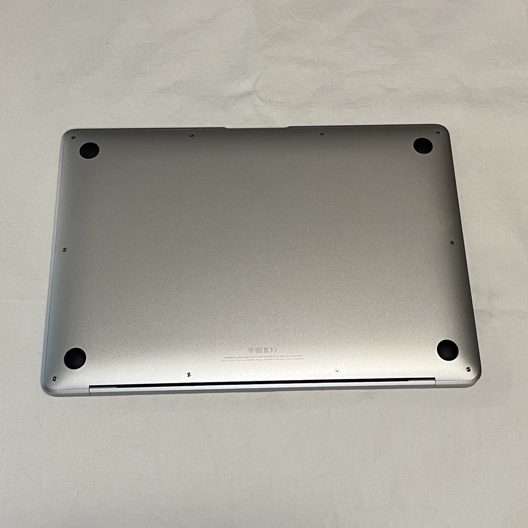 ほぼ未使用】M1 MacBook Air/メモリ8GB/SSD256GB PC/タブレット ほぼ未使用】M1 MacBook Air/メモリ8GB/SSD256GB PC/タブレット