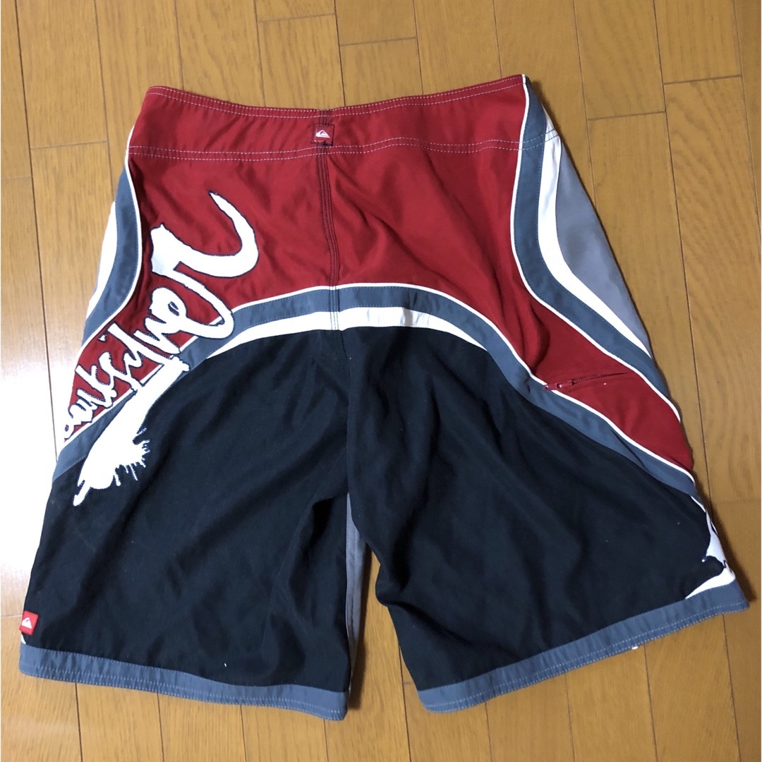 QUIKSILVER(クイックシルバー)のQUIKSILVER/クイックシルバー メンズ サーフパンツ メンズの水着/浴衣(水着)の商品写真