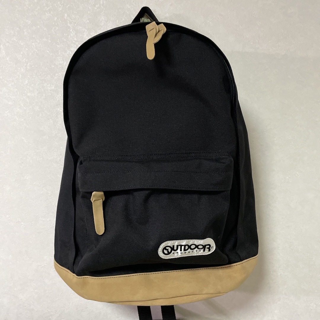 OUTDOOR(アウトドア)のOUTDOOR  リュック　美品 レディースのバッグ(リュック/バックパック)の商品写真