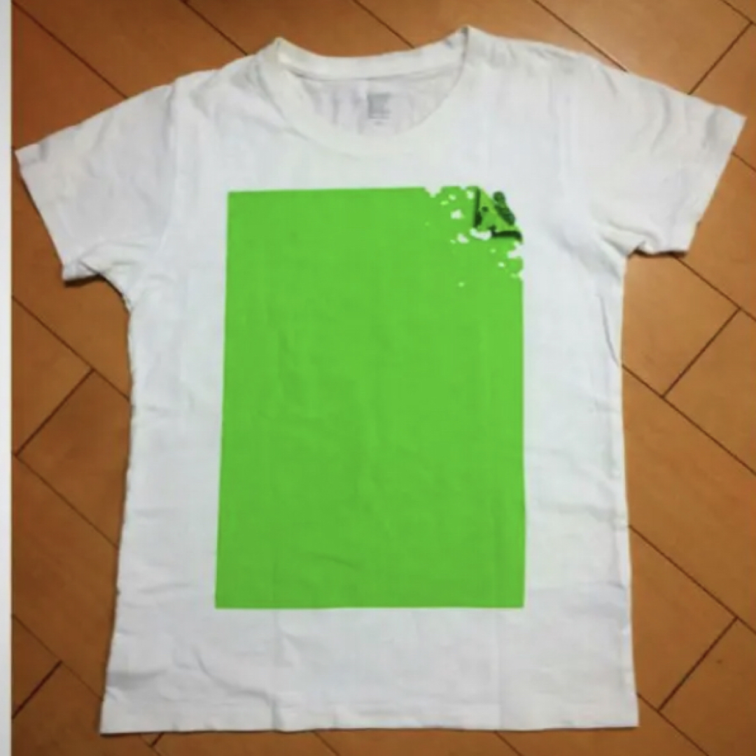 Design Tshirts Store graniph(グラニフ)のグラニフグリーンキャタピラコットンT メンズのトップス(Tシャツ/カットソー(半袖/袖なし))の商品写真