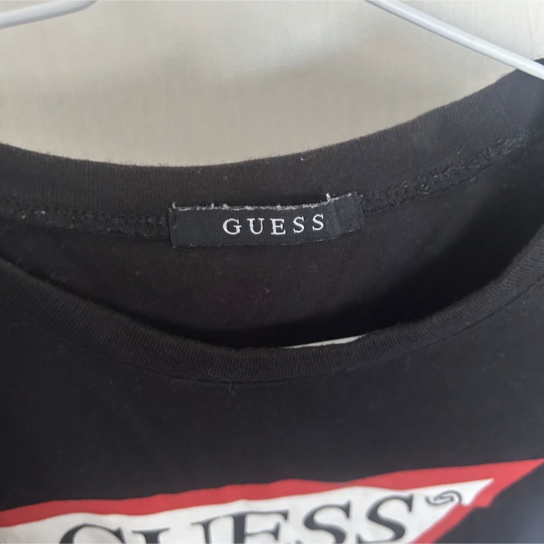 GUESS(ゲス)のGUESS (ゲス)　レディース クルーネック半袖Tシャツ レディースのトップス(Tシャツ(半袖/袖なし))の商品写真