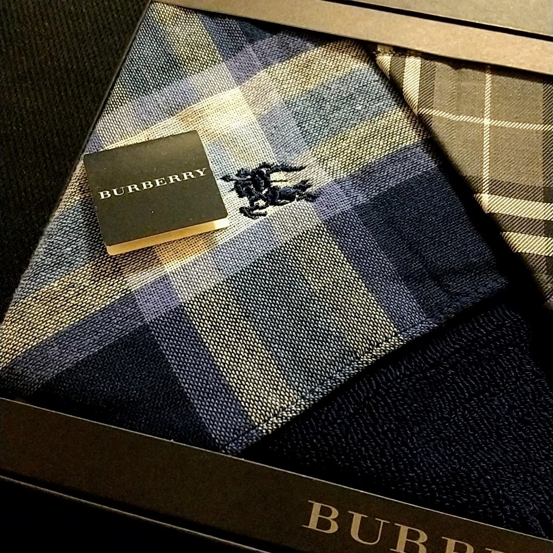 BURBERRY(バーバリー)のBURBERRY ハンカチセット メンズのファッション小物(ハンカチ/ポケットチーフ)の商品写真