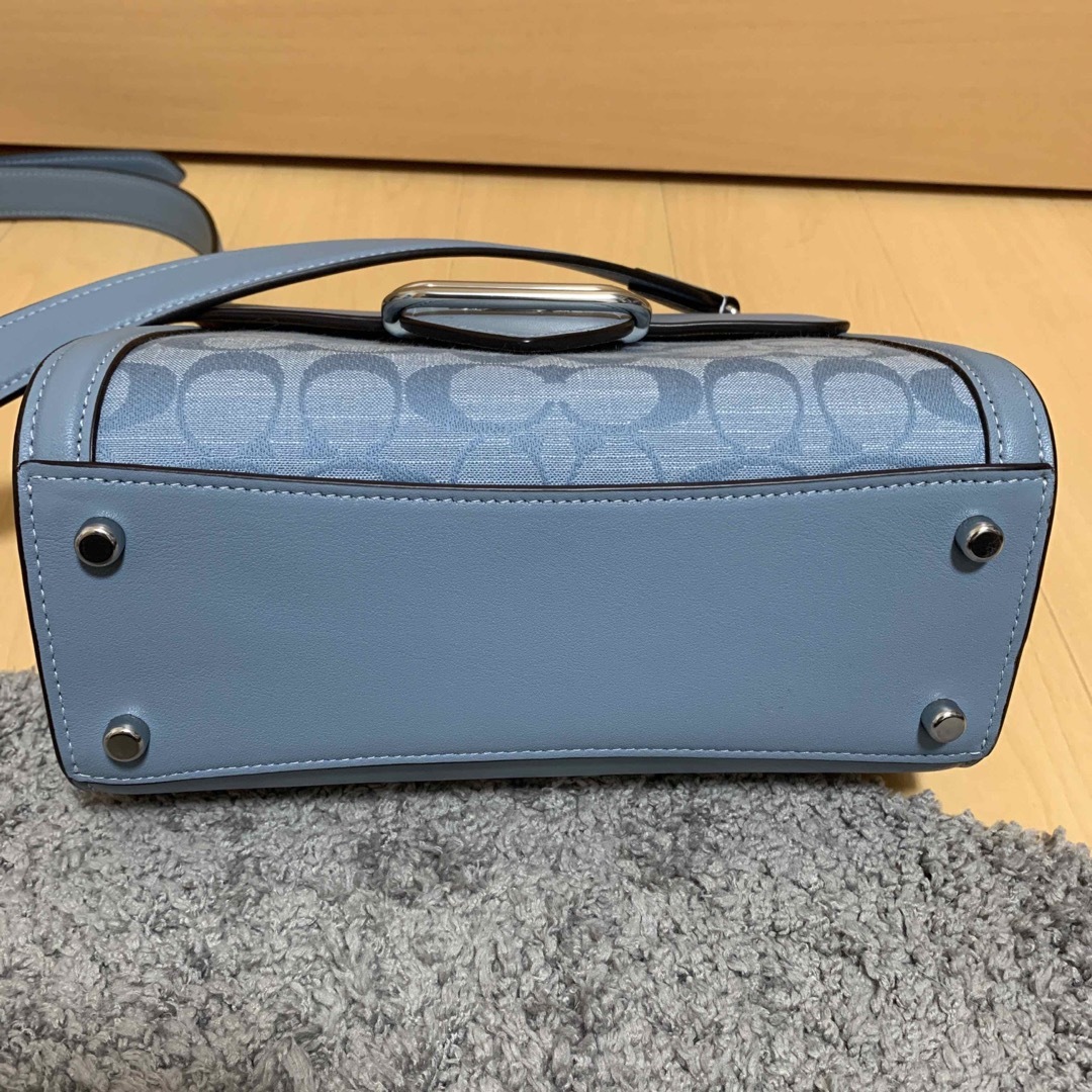 【新品未使用】 コーチ　coach ショルダーバッグ ブルー 水色