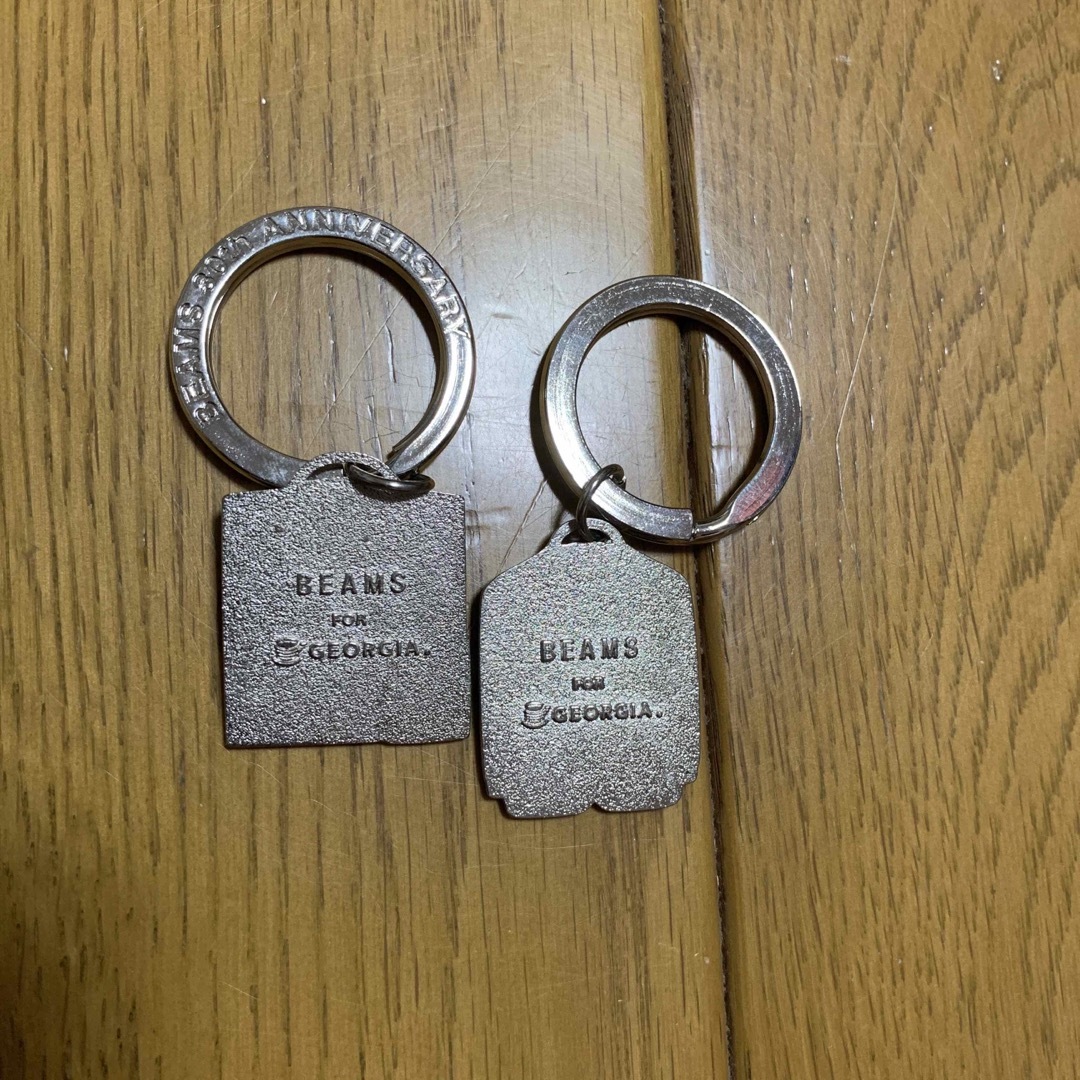 BEAMS beams、30thアニバーサリーキーホルダーの通販 by r|ビームスならラクマ
