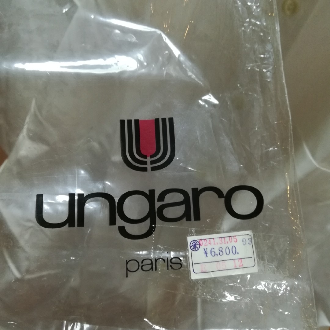 emanuel ungaro - ✨ungaro ウンガロ 白色半袖シャツＬサイズ♪の通販