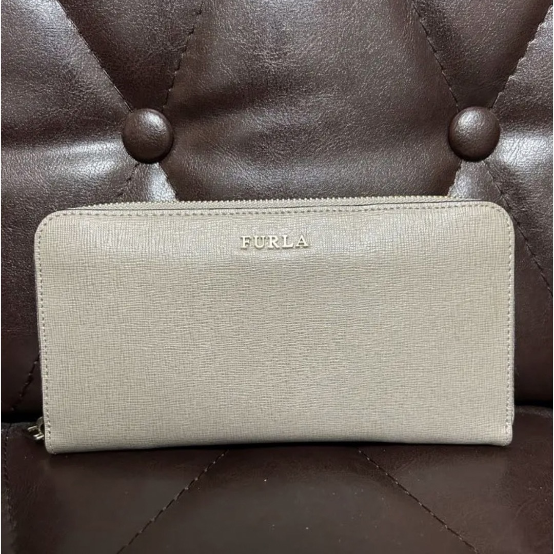 FURLA 長財布 グレージュ