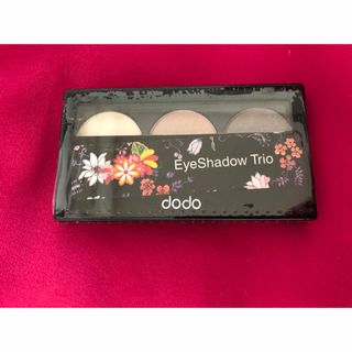 ドド(dodo)の【新品未使用未開封】dodo EyeShadow Trio アイシャドウ S11(アイシャドウ)