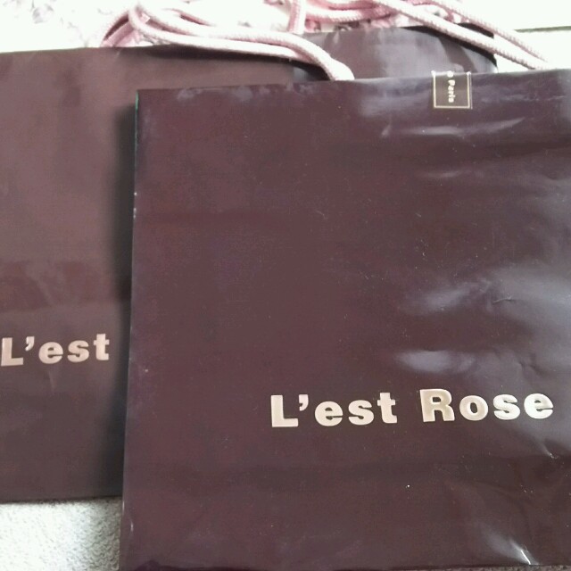 L'EST ROSE(レストローズ)のレストローズ紙袋 ７枚セット レディースのバッグ(ショップ袋)の商品写真