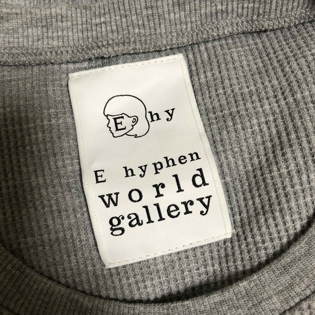 E hyphen world gallery(イーハイフンワールドギャラリー)のイーハイフン グレー トップス レディースのワンピース(ひざ丈ワンピース)の商品写真