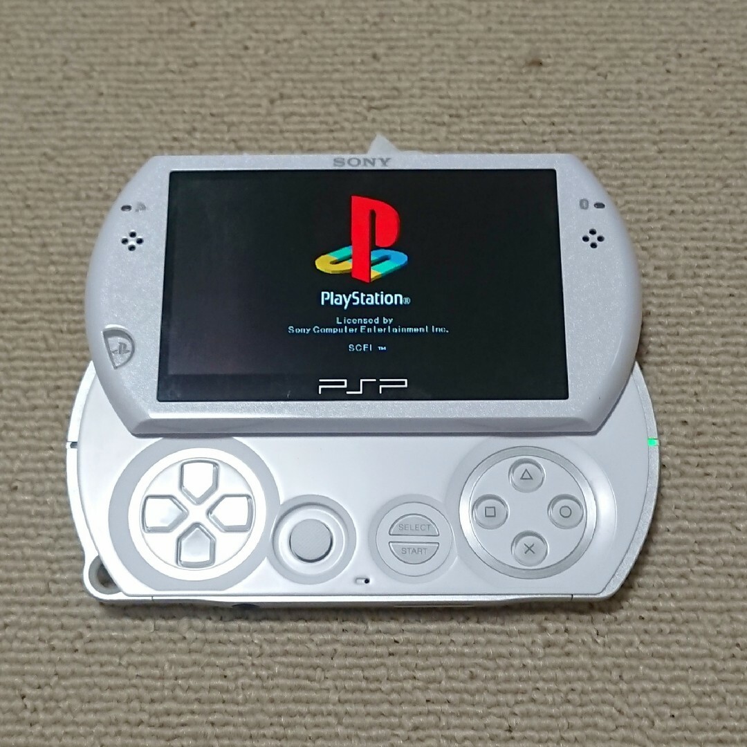 【美品】 SONY ソニー PSP Go PSP-N1000 3