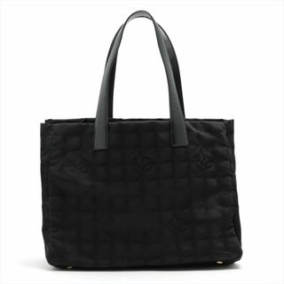 シャネル トラベルラインの通販 2,000点以上 | CHANELを買うならラクマ