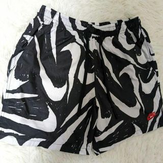 NIKE - ナイキ ウーブンパンツ ハーフ ショーツ 水陸両用 水着 黒 白の ... 最後 XL ナイキ 水陸両用 ショートパンツ ショーツ フロー ウーブン 黒 灰