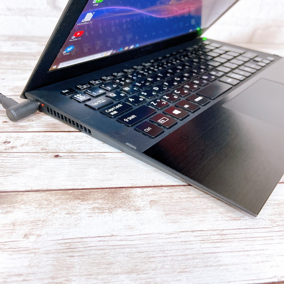 高性能✨VAIO☘Corei7&メモリ8GB&SSD搭載‼軽量ノートパソコン