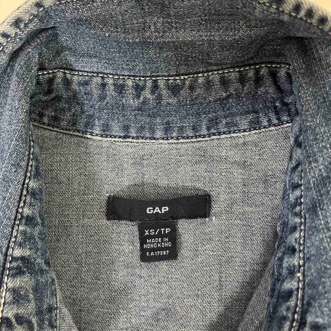 GAP(ギャップ)の【GAP ギャップ】半袖デニムシャツ　XS／TP レディースのトップス(シャツ/ブラウス(半袖/袖なし))の商品写真