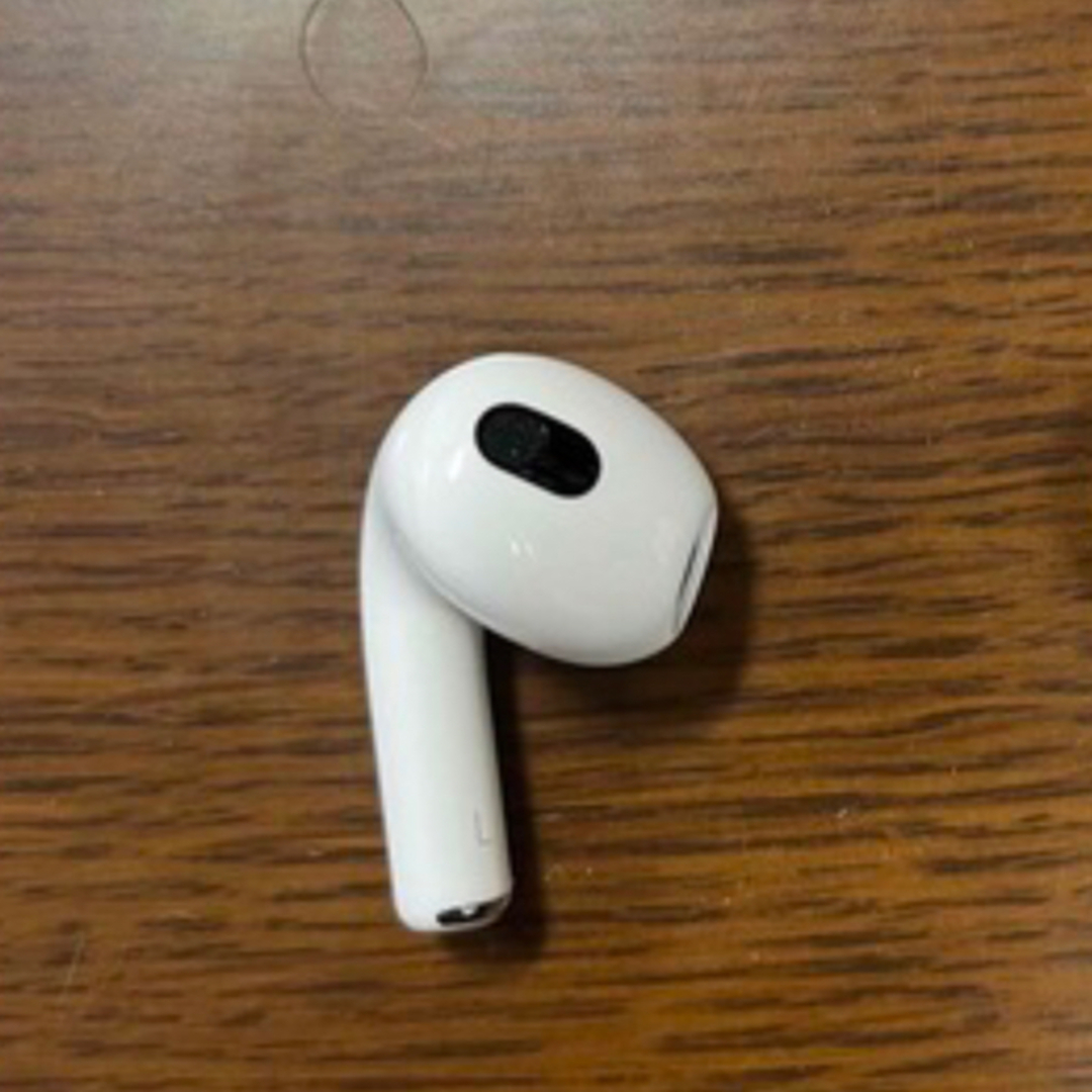 Apple 面倒臭 第3世代 AirPods エアーポッズ 左耳のみ L片耳 正規品 Apple 面倒臭 第3世代 AirPods エアーポッズ 左耳のみ L片耳 正規品