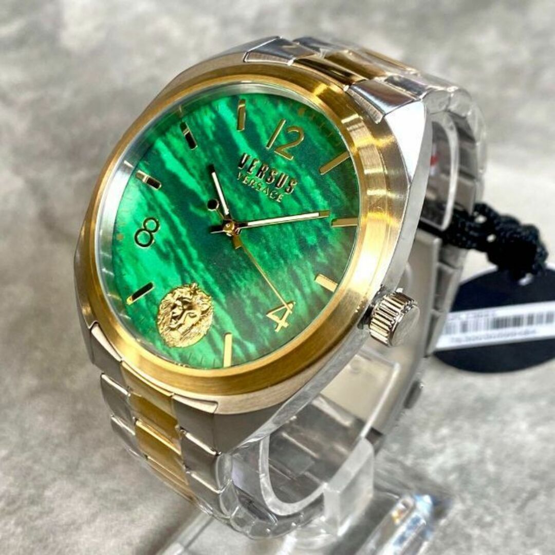 VERSACE - 激レア!新品タグ付き Versus ヴェルサーチ 腕時計 グリーン