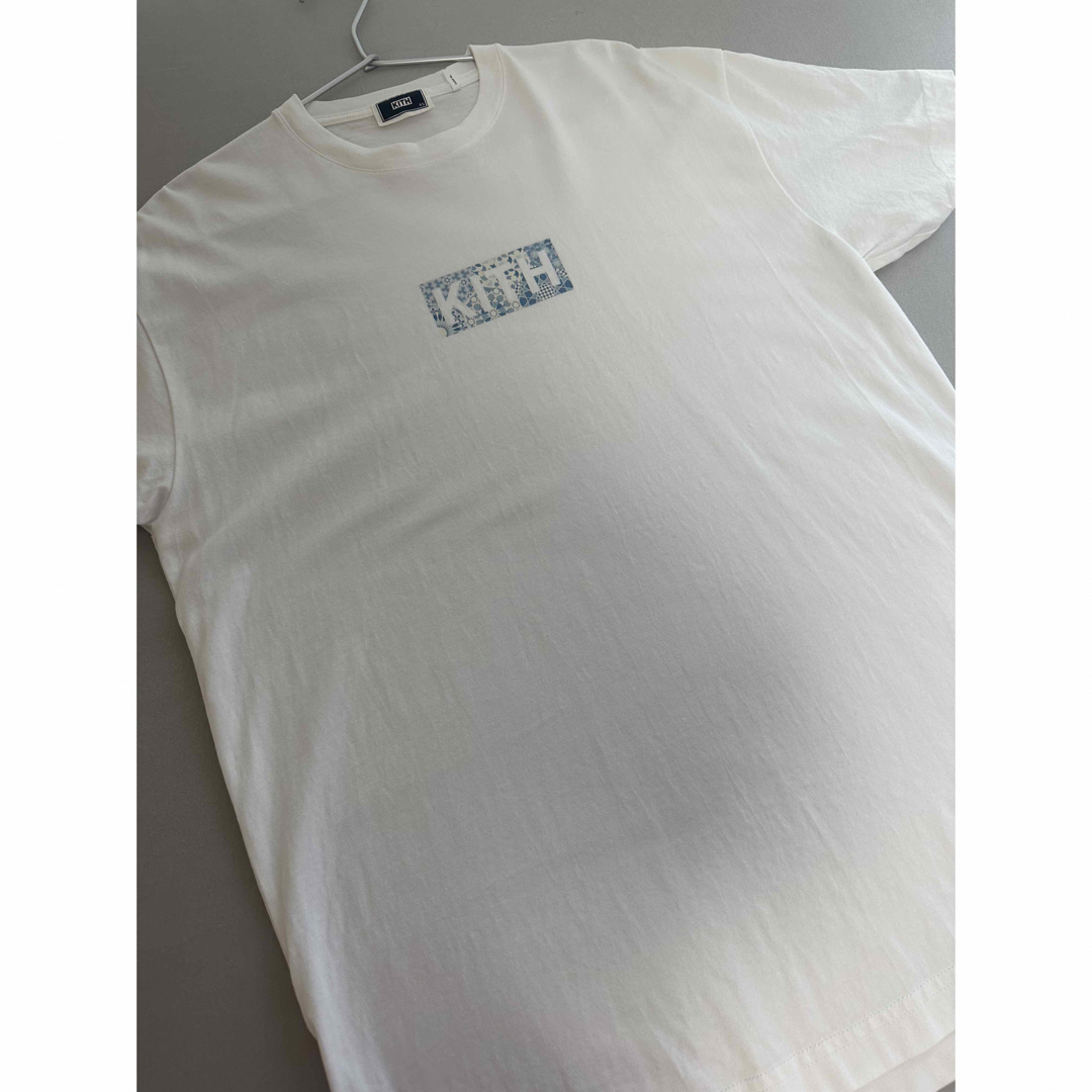 Kith Tシャツ