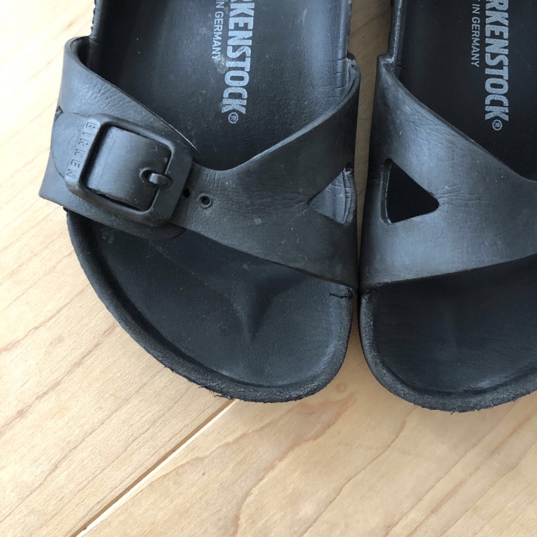 BIRKENSTOCK(ビルケンシュトック)のビルケンシュトック　EVA サンダル　32   20.5cm ブラック キッズ/ベビー/マタニティのキッズ靴/シューズ(15cm~)(サンダル)の商品写真