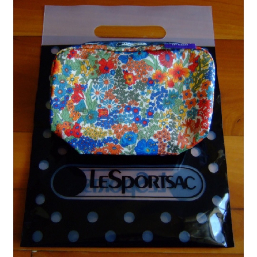 LeSportsac(レスポートサック)のレスポートサック･化粧ポーチ･レクタンギュラーコスメティック･リバティ レディースのファッション小物(ポーチ)の商品写真