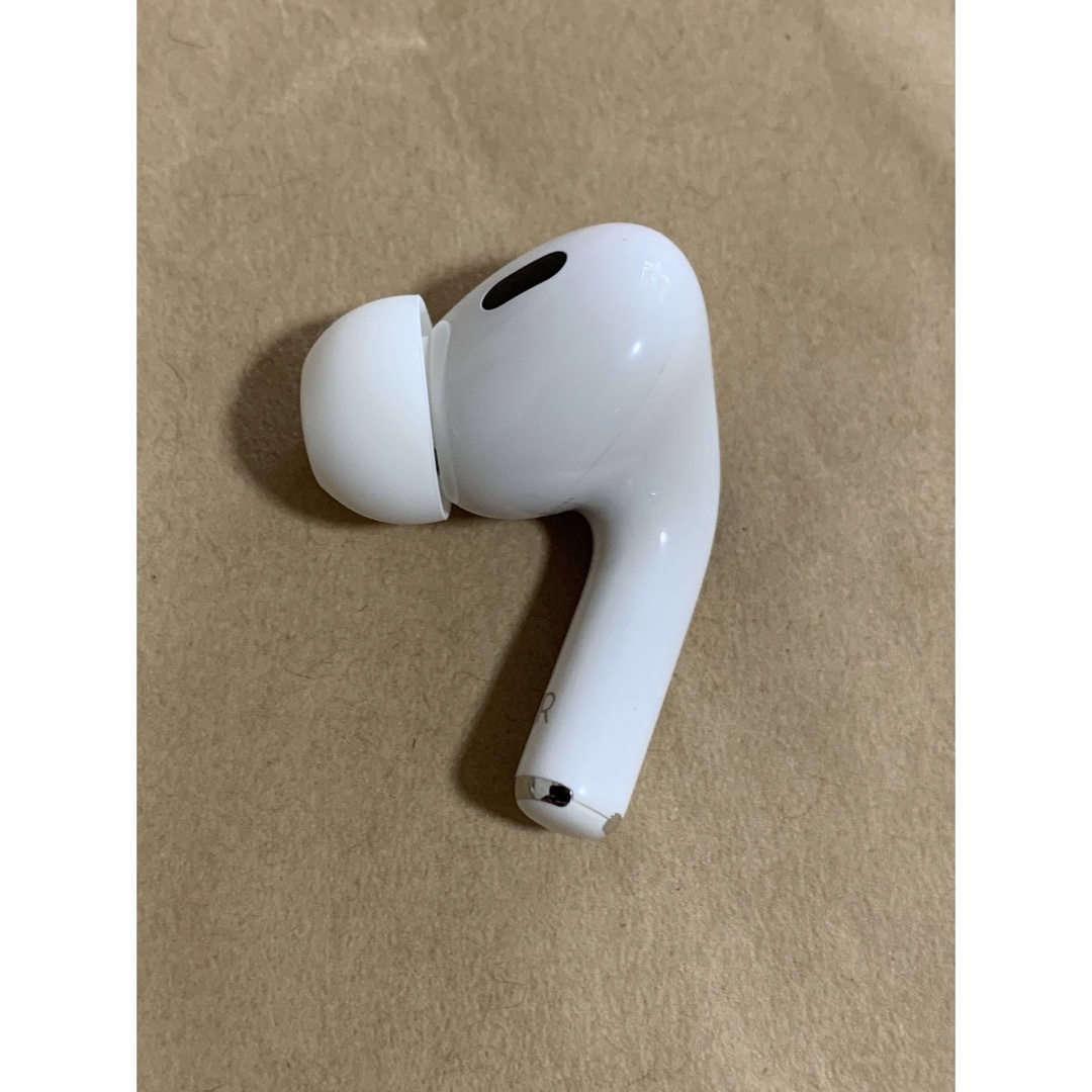 AirPods Pro 第2世代 MQD83J/A A2698(R)右耳のみB1 - ヘッドフォン ...