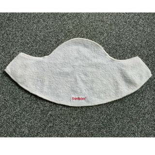 ベビービョルン(BABYBJORN)のベビービョルン よだれカバー(外出用品)