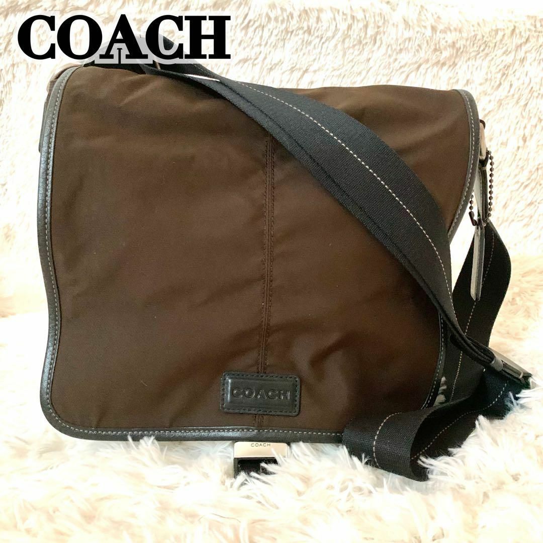 コーチ　ショルダーバッグ　メッセンジャーバッグ　COACH