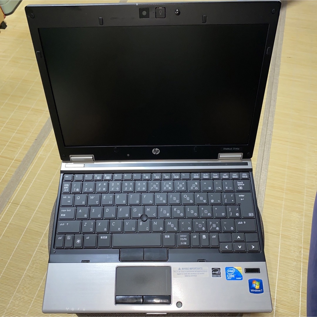 Hp elitebook 2540P i7SSD2408GB