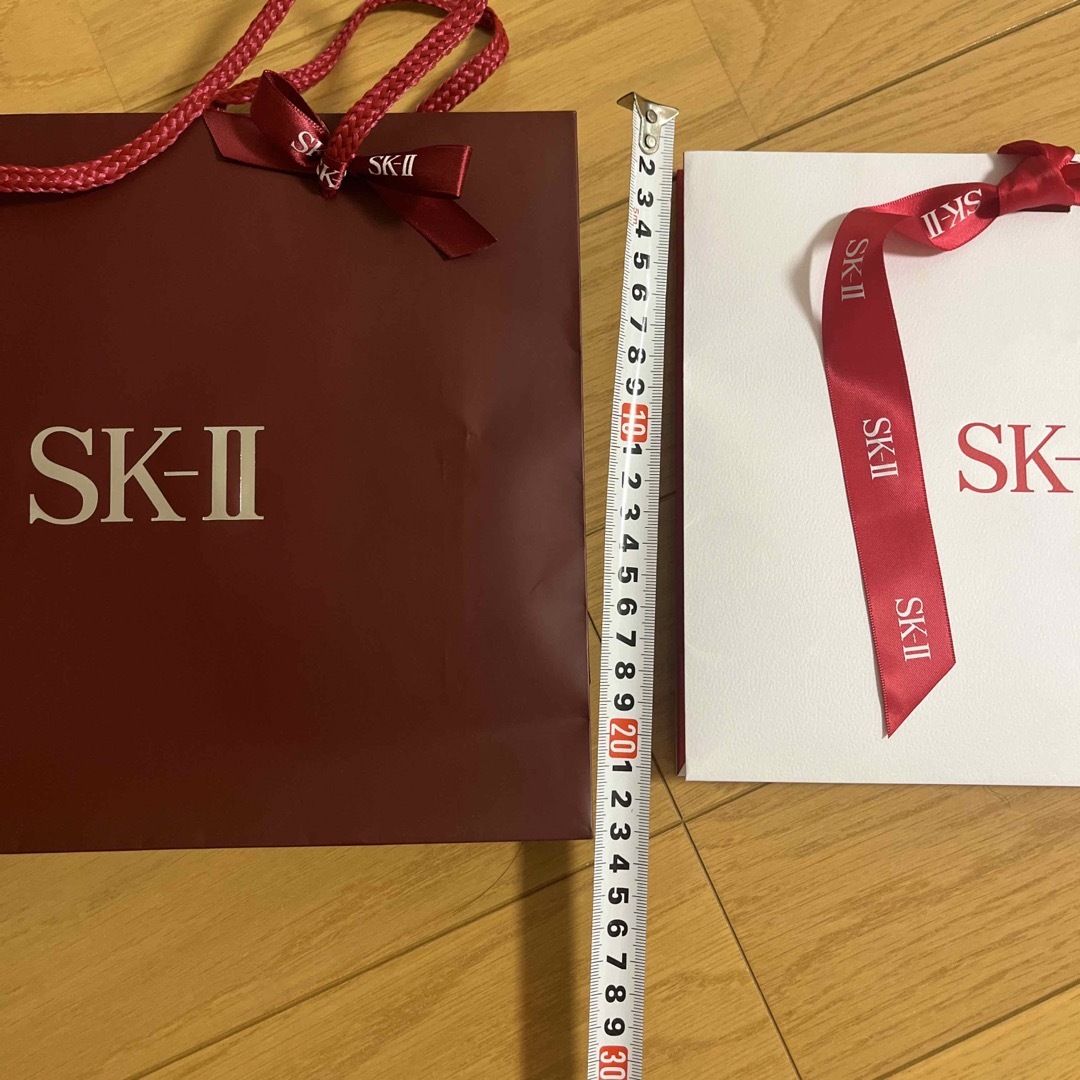 SK-II(エスケーツー)のsk-ii プレゼント用袋　紙袋 レディースのバッグ(ショップ袋)の商品写真