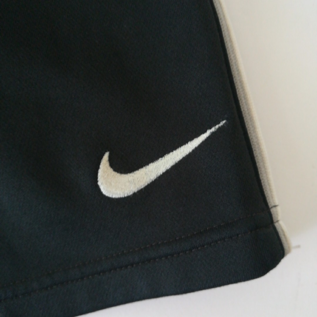 NIKE(ナイキ)のナイキ NIKE DRI-FIT ハーフパンツジャージパンツ キッズ140サイズ キッズ/ベビー/マタニティのキッズ服男の子用(90cm~)(パンツ/スパッツ)の商品写真