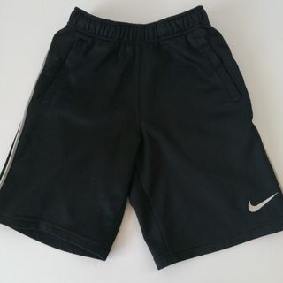 ナイキ(NIKE)のナイキ NIKE DRI-FIT ハーフパンツジャージパンツ キッズ140サイズ(パンツ/スパッツ)