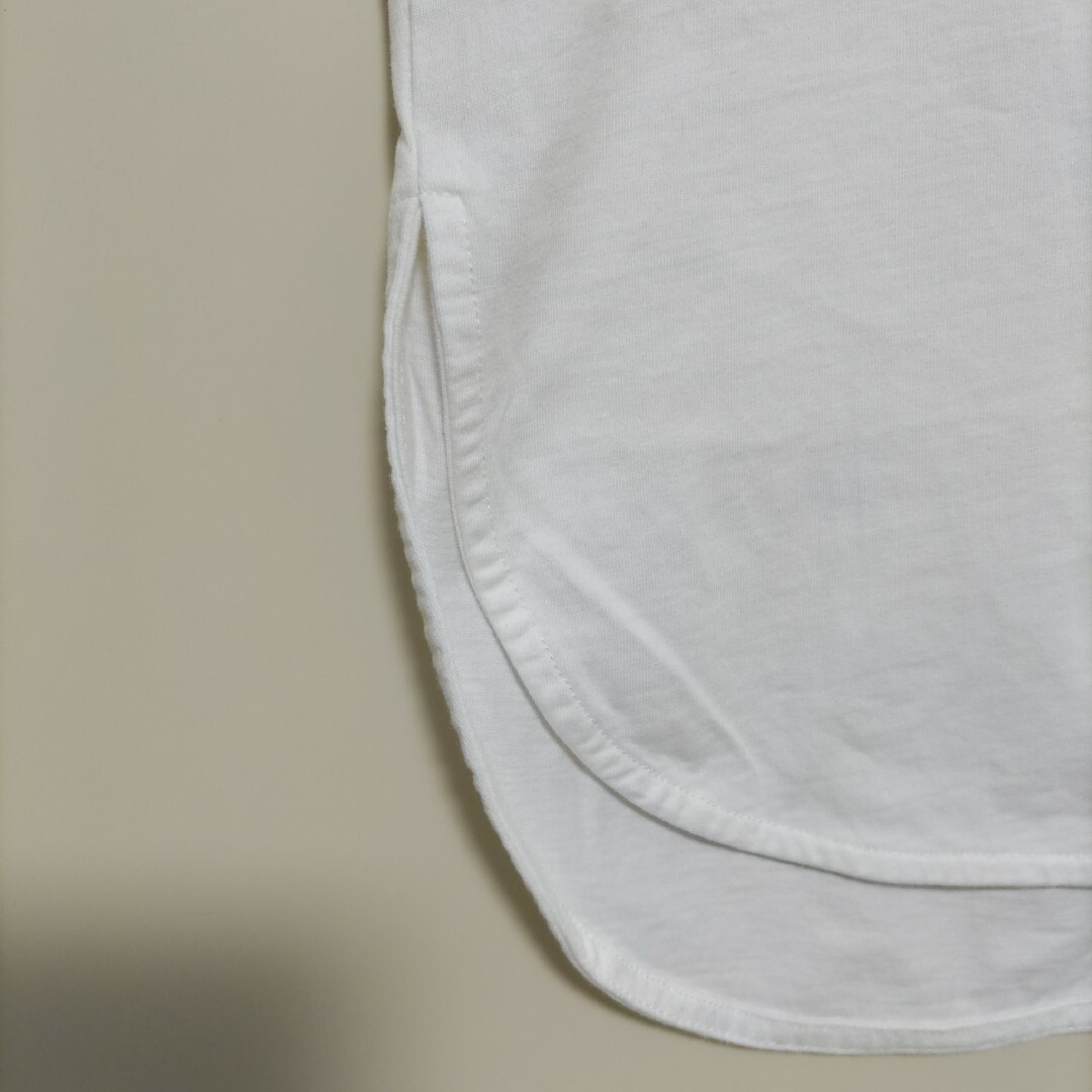 しまむら(シマムラ)のしまむら　カットソー　Tシャツ　ノースリーブ　フレンチスリーブ　ホワイト　白　夏 レディースのトップス(Tシャツ(半袖/袖なし))の商品写真