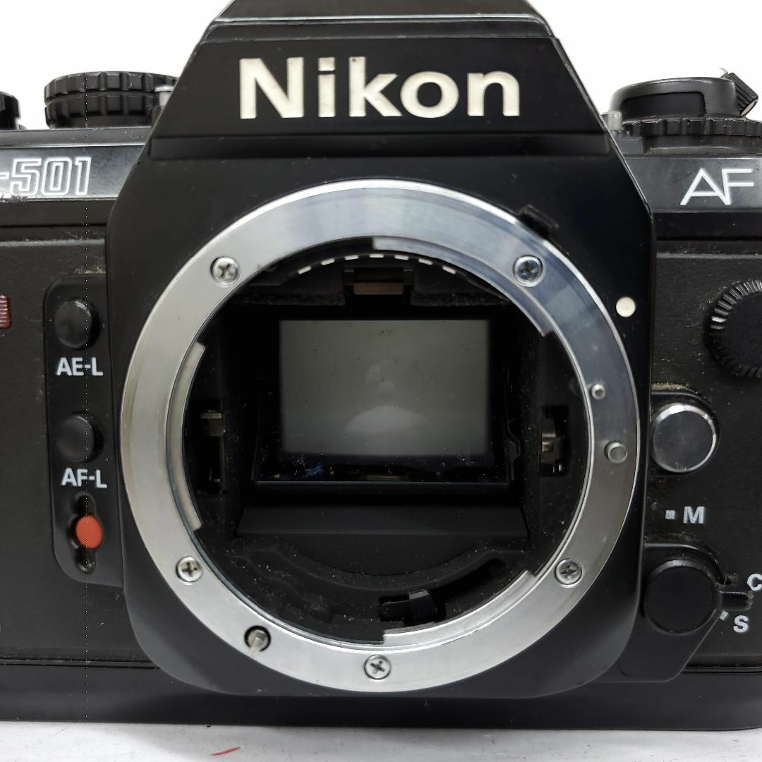 Nikon(ニコン)の【動作確認済】 Nikon F-501 d0805-12x p スマホ/家電/カメラのカメラ(フィルムカメラ)の商品写真