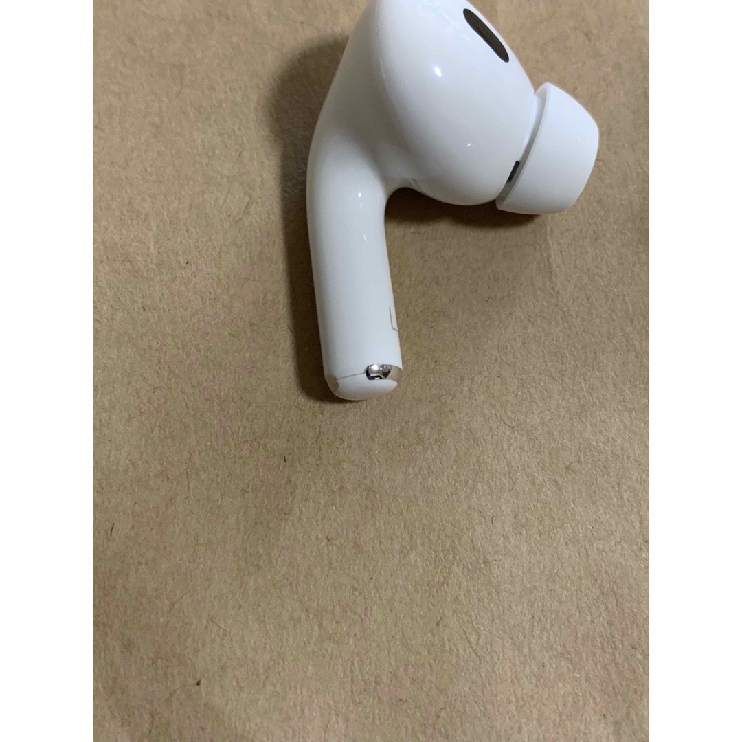 AirPods Pro 第2世代 MQD83J/A A2699(L)左耳のみB2 AirPods Pro 第2世代 MQD83J/A A2699(L)左耳のみB2