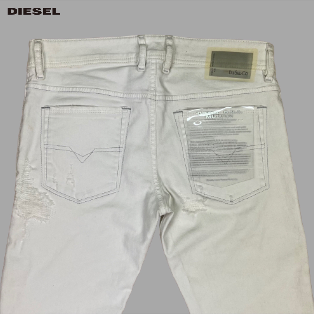 DIESEL - DIESELタグ付き新品☆訳ありOUTLET価格!! 白スキニー DIESEL - DIESELタグ付き新品☆訳ありOUTLET価格!! 白スキニー