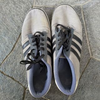 アディダス(adidas)のadidasスニーカー(スニーカー)