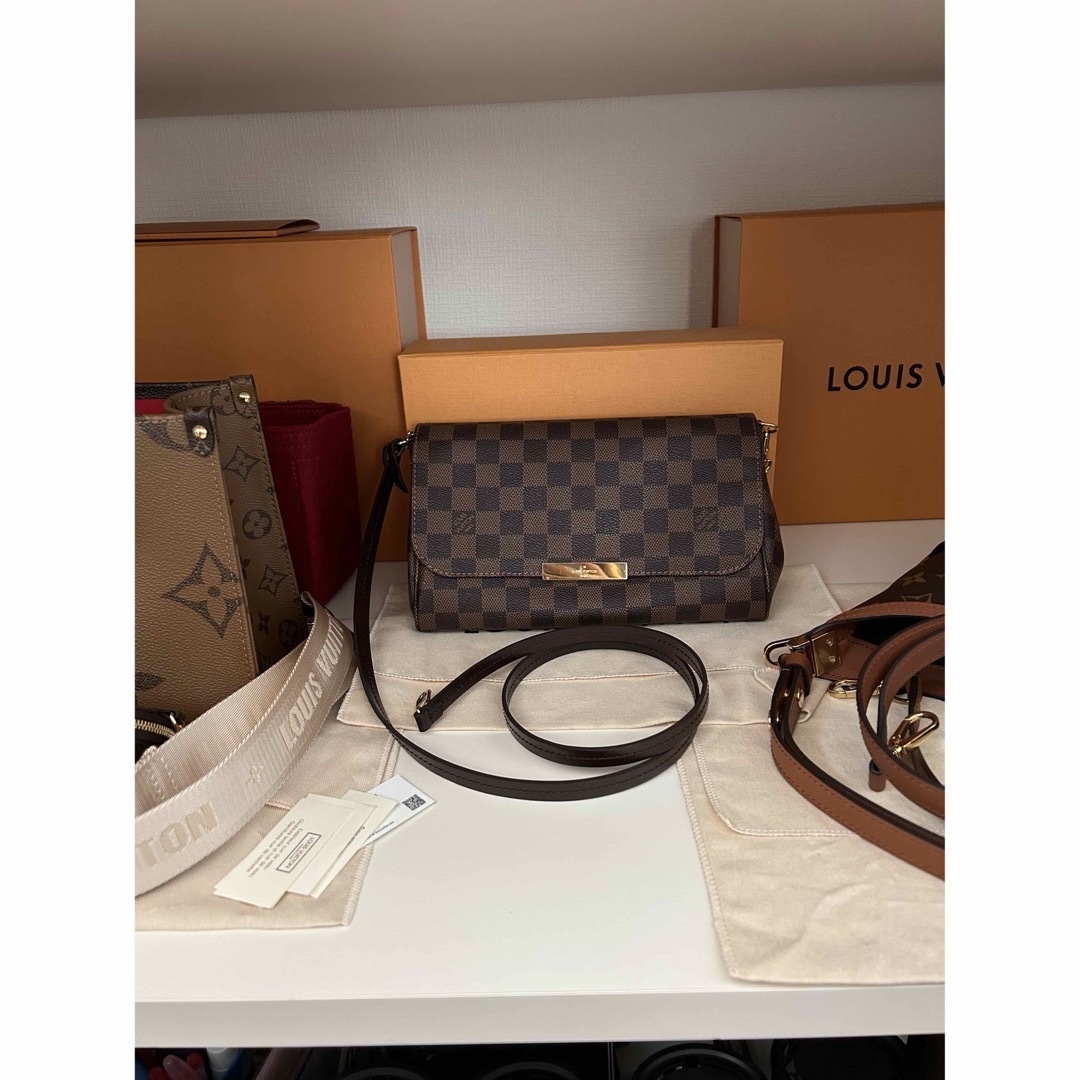 LOUIS VUITTON(ルイヴィトン)のヴィトンフェイボリット レディースのバッグ(ショルダーバッグ)の商品写真