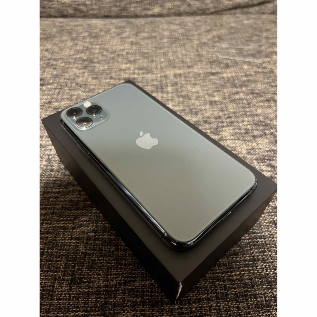 iPhone 11 Pro ミッドナイトグリーン 256 GB SIMフリー iPhone 11 Pro ミッドナイトグリーン 256 GB SIMフリー