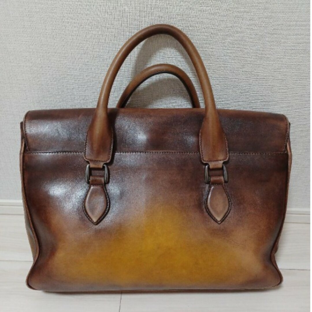 Berluti ベルルッティ Berlutiレザーブリーフケース バッグの通販
