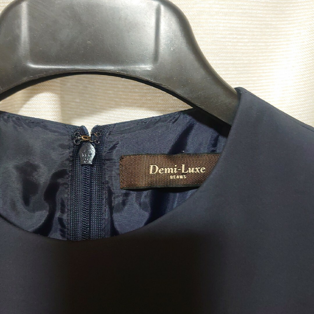 Demi-Luxe BEAMS(デミルクスビームス)のDemi-Luxe BEAMS ペプラムタイトワンピース サイズ36 レディースのワンピース(ひざ丈ワンピース)の商品写真