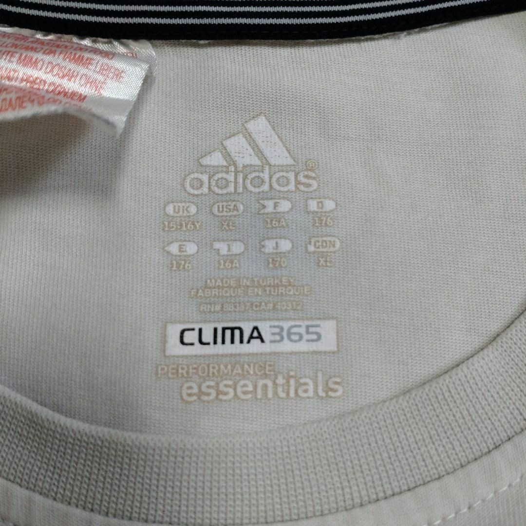 adidas(アディダス)のadidas、アディダス★プリントTシャツ★サイズ170、USA=XL メンズのトップス(Tシャツ/カットソー(半袖/袖なし))の商品写真