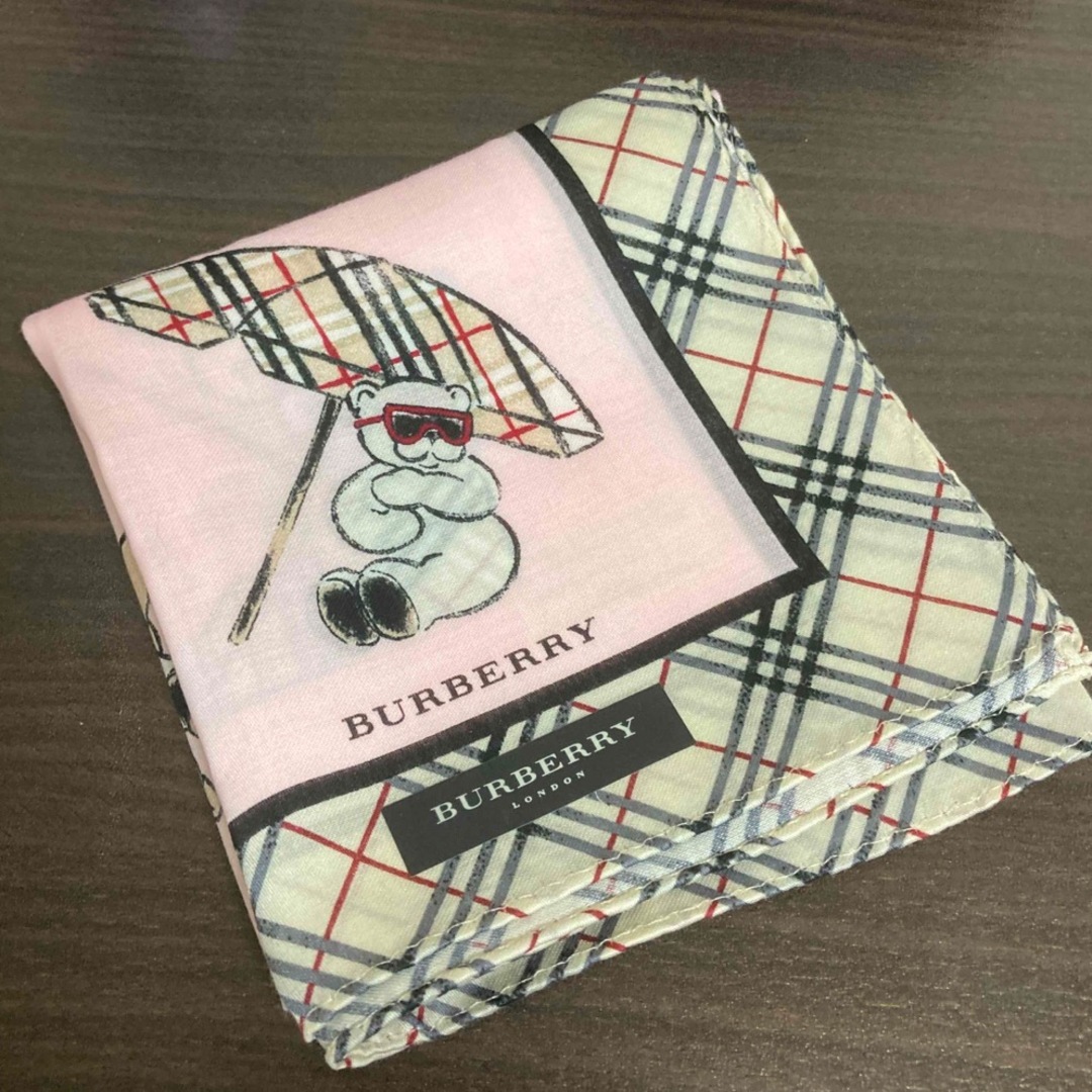 BURBERRY(バーバリー)のBURBERRY 大判ハンカチ 新品・未使用 レディースのファッション小物(ハンカチ)の商品写真