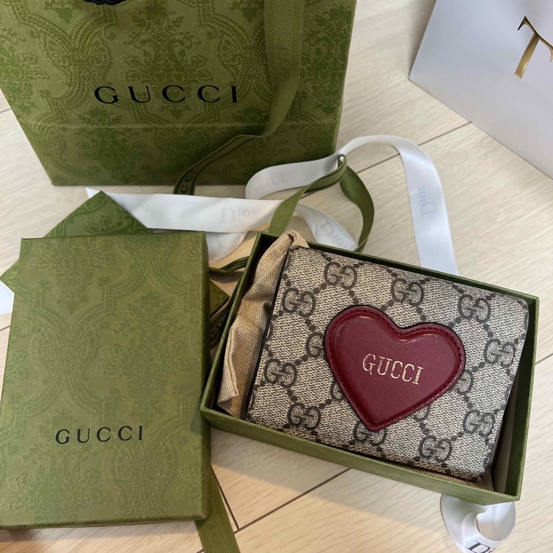 GUCCI グッチ ハート ウォレット 二つ折り財布 - 財布