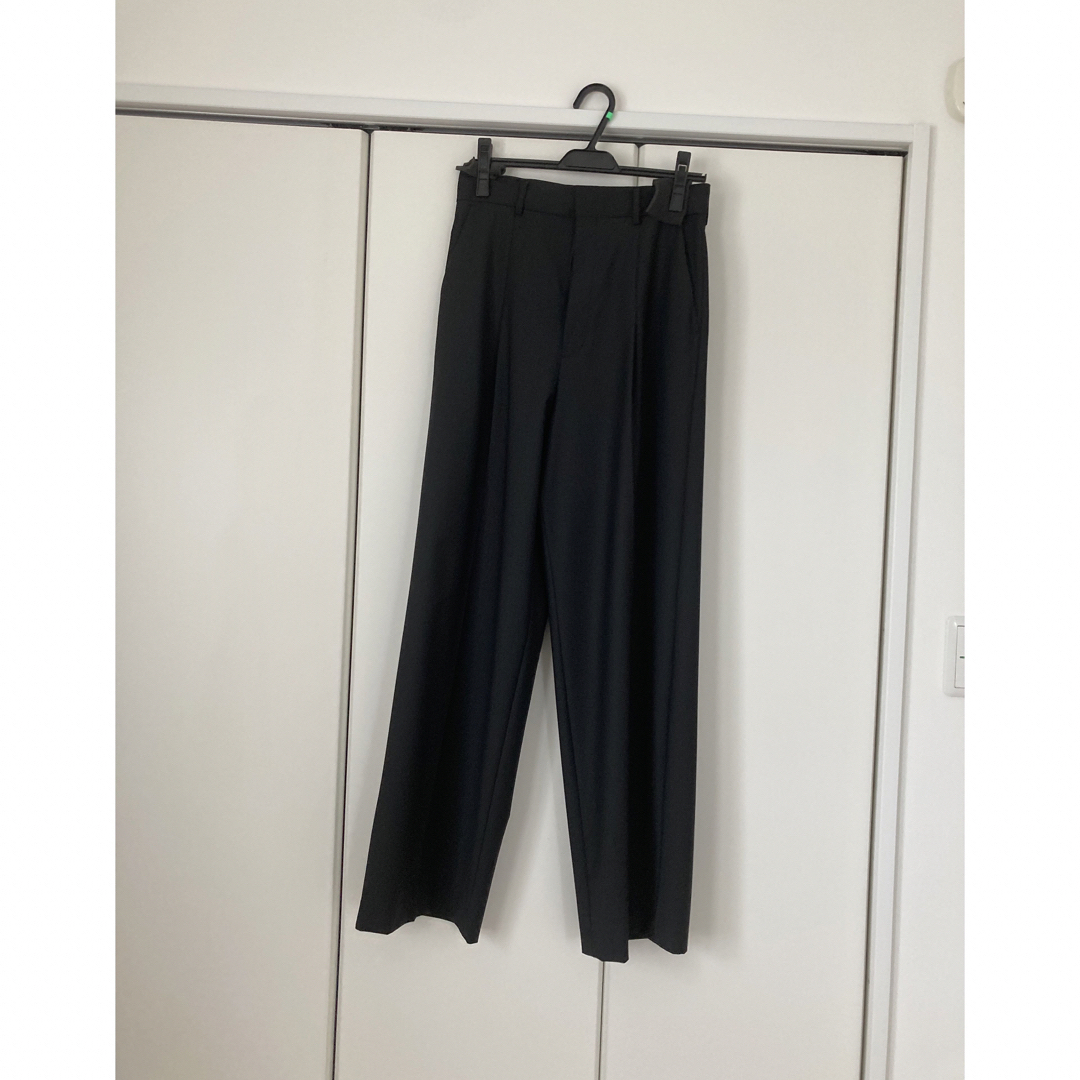 新品未使用【yo BIOTOP】High waist slacks ビオトープ レディースのパンツ(その他)の商品写真