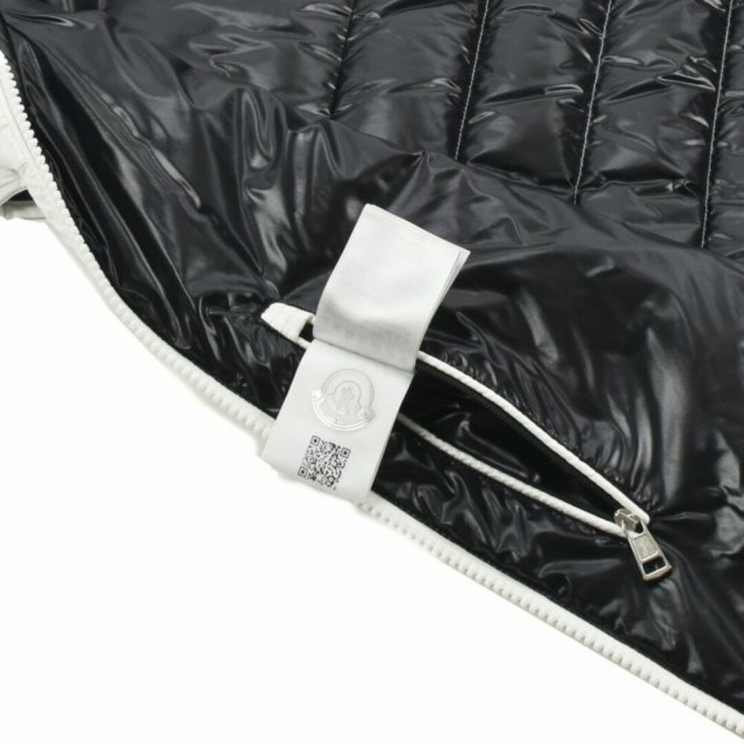 MONCLER - 【WHITE】モンクレール MONCLER ダウンベスト メンズ MONCLER - 【WHITE】モンクレール MONCLER ダウンベスト メンズ