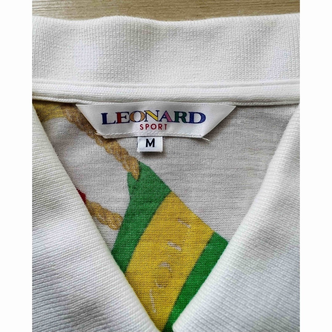 LEONARD(レオナール)のレオナールスポーツ　ゴルフポロシャツ美品 スポーツ/アウトドアのゴルフ(ウエア)の商品写真