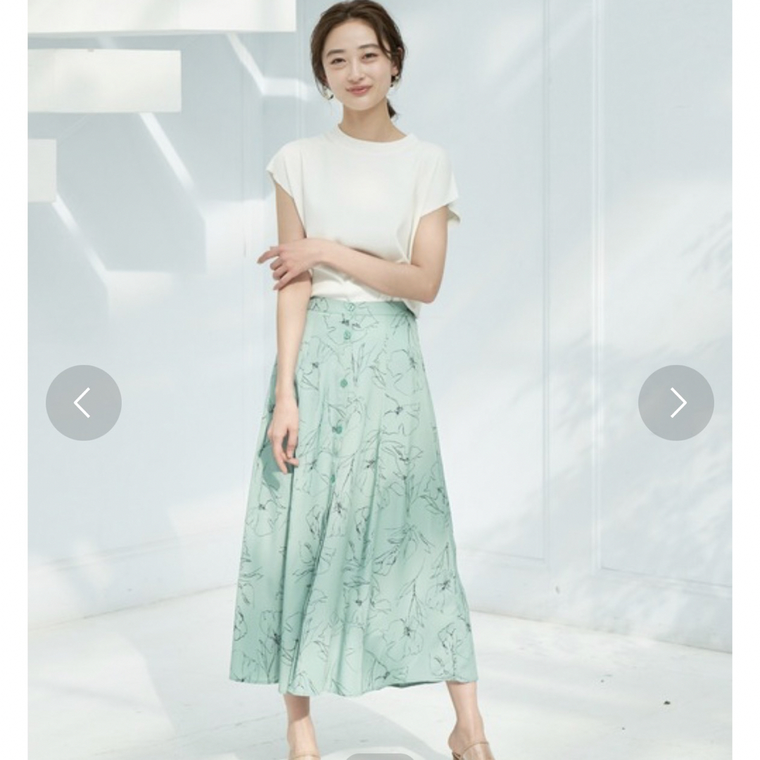 ViS(ヴィス)のVIS 花柄フレアスカート レディースのスカート(ひざ丈スカート)の商品写真