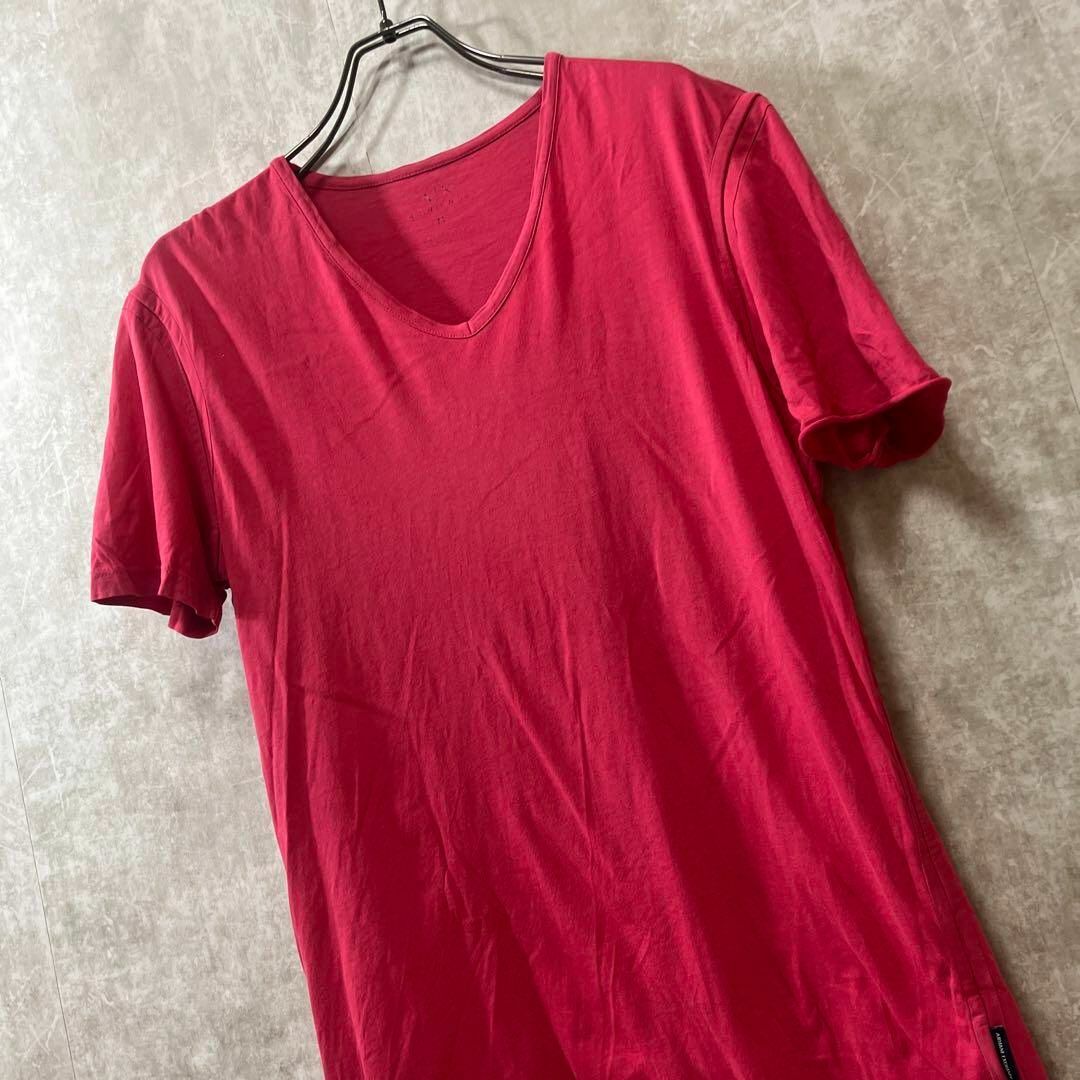 ARMANI EXCHANGE(アルマーニエクスチェンジ)のA|Xアルマーニ エクスチェンジ　Ｖネック　無地Tシャツ　半袖　ピンク　訳あり メンズのトップス(Tシャツ/カットソー(半袖/袖なし))の商品写真