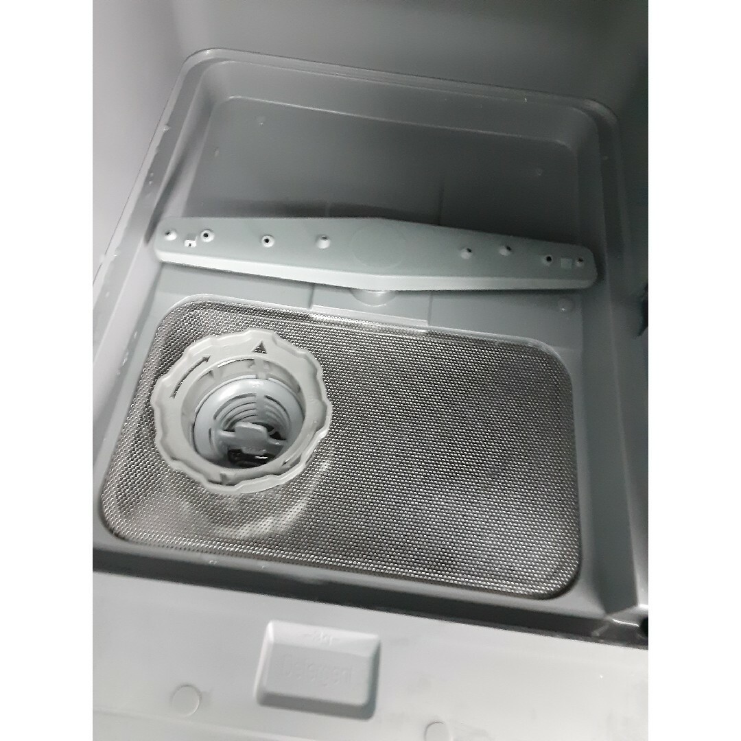SANCO(サンコー)の2022年製　サンコー小型食器洗い乾燥機　ラクアmini　1~2人用　工事不要 スマホ/家電/カメラの生活家電(食器洗い機/乾燥機)の商品写真
